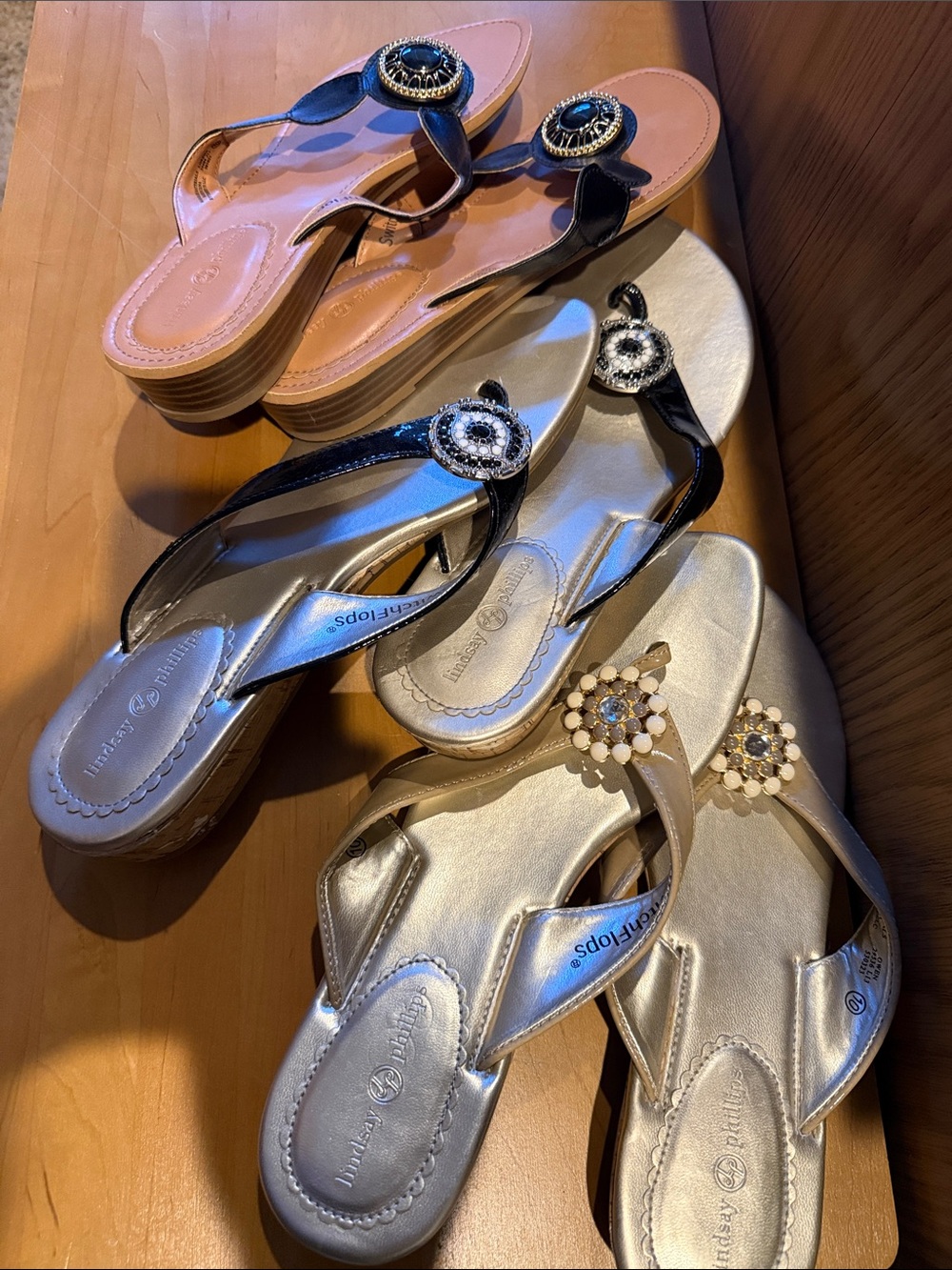 Lindsay Phillips Women's Metallic Gold and Black Jeweled Switch Flops